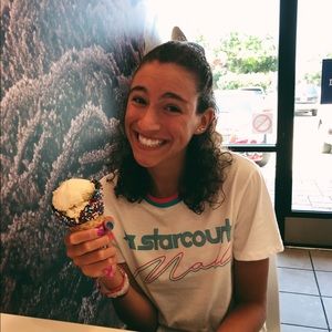 Meet your Posher, Lizzie